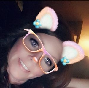 Meet your Posher, Stacy